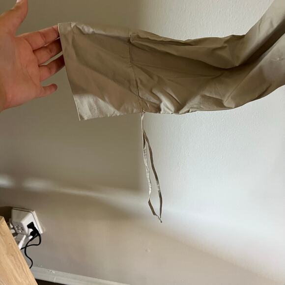 L Academie Beige Tan Mini Shirt Dress Ruched Skirt Tie Sleeves Sz S - Picture 4 of 8